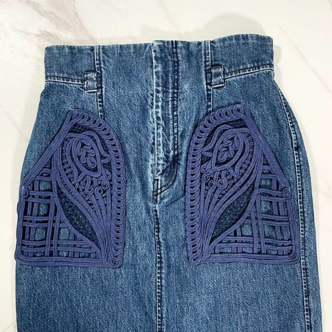未使用級✨ マメクロゴウチ タグ付き 刺繍 デニム ロング 未使用級✨ マメクロゴウチ タグ付き 刺繍 デニム ロング
