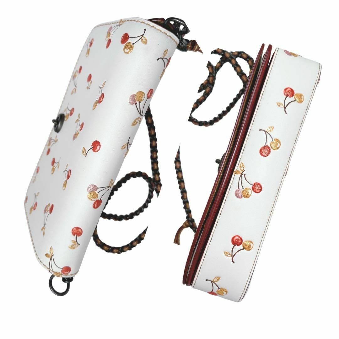 COACH - 【新品未使用】【COACH】ディンキーグラブタン レザー COACH - 【新品未使用】【COACH】ディンキーグラブタン レザー