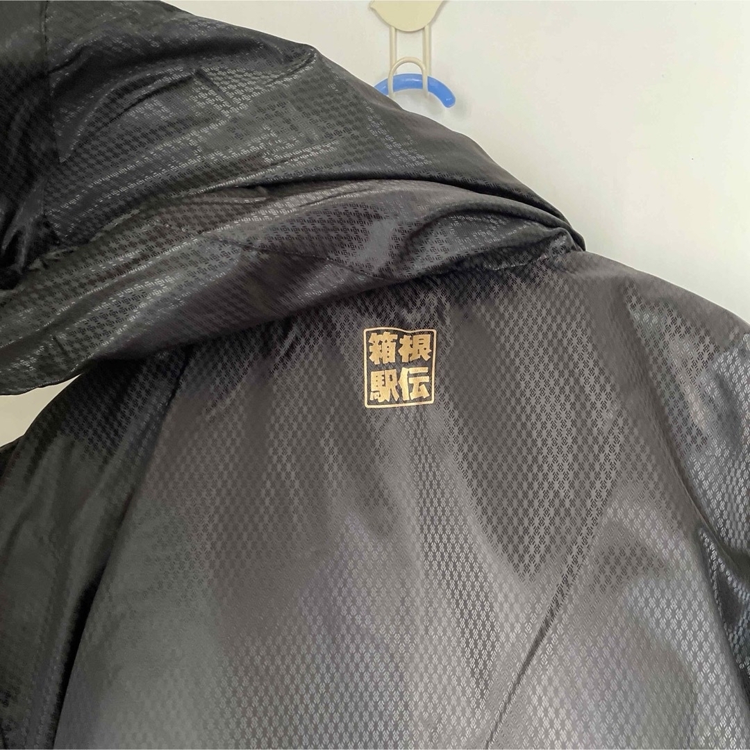 MIZUNO - 【新品】2025 箱根駅伝 ミズノベンチコート タオル付き MIZUNO - 【新品】2025 箱根駅伝 ミズノベンチコート タオル付き