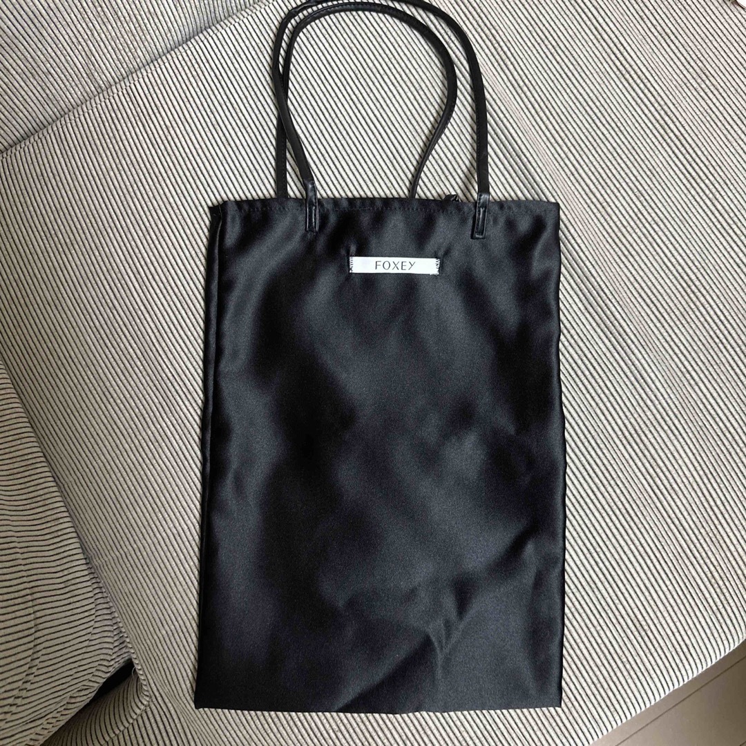 フォクシー 立体白襟 フラワーシャワー ワンピース flower フォクシー 立体白襟 フラワーシャワー ワンピース flower
