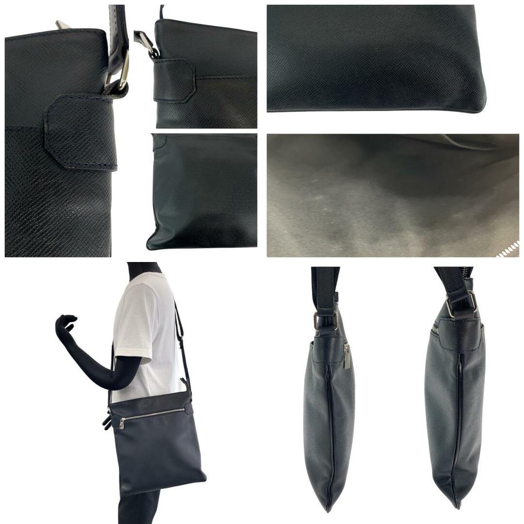 美品 LOUIS VUITTON ルイヴィトン タイガ サシャ ネイビー 美品 LOUIS VUITTON ルイヴィトン タイガ サシャ ネイビー