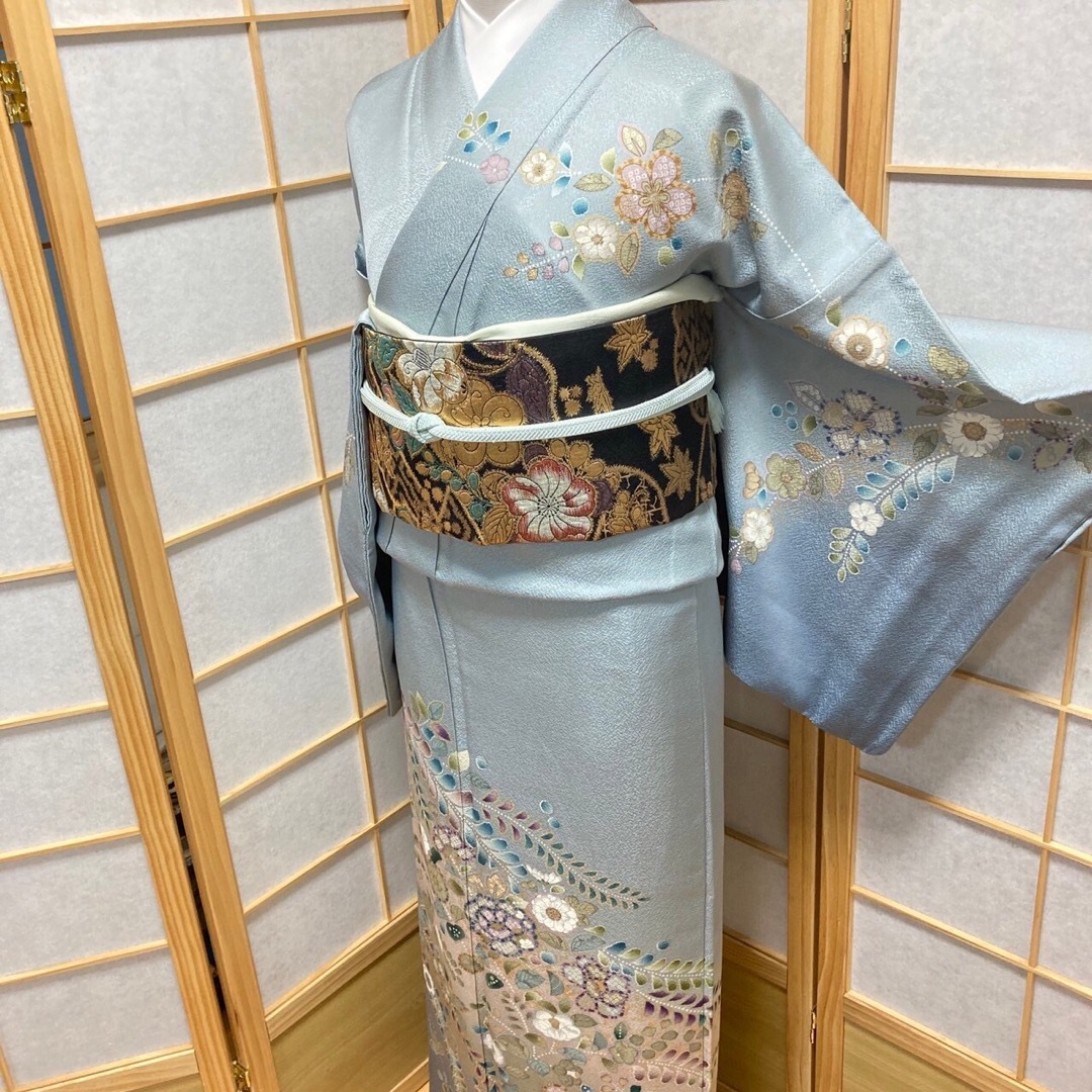 黒の訪問着 金色刺繍 黒の訪問着 金色刺繍