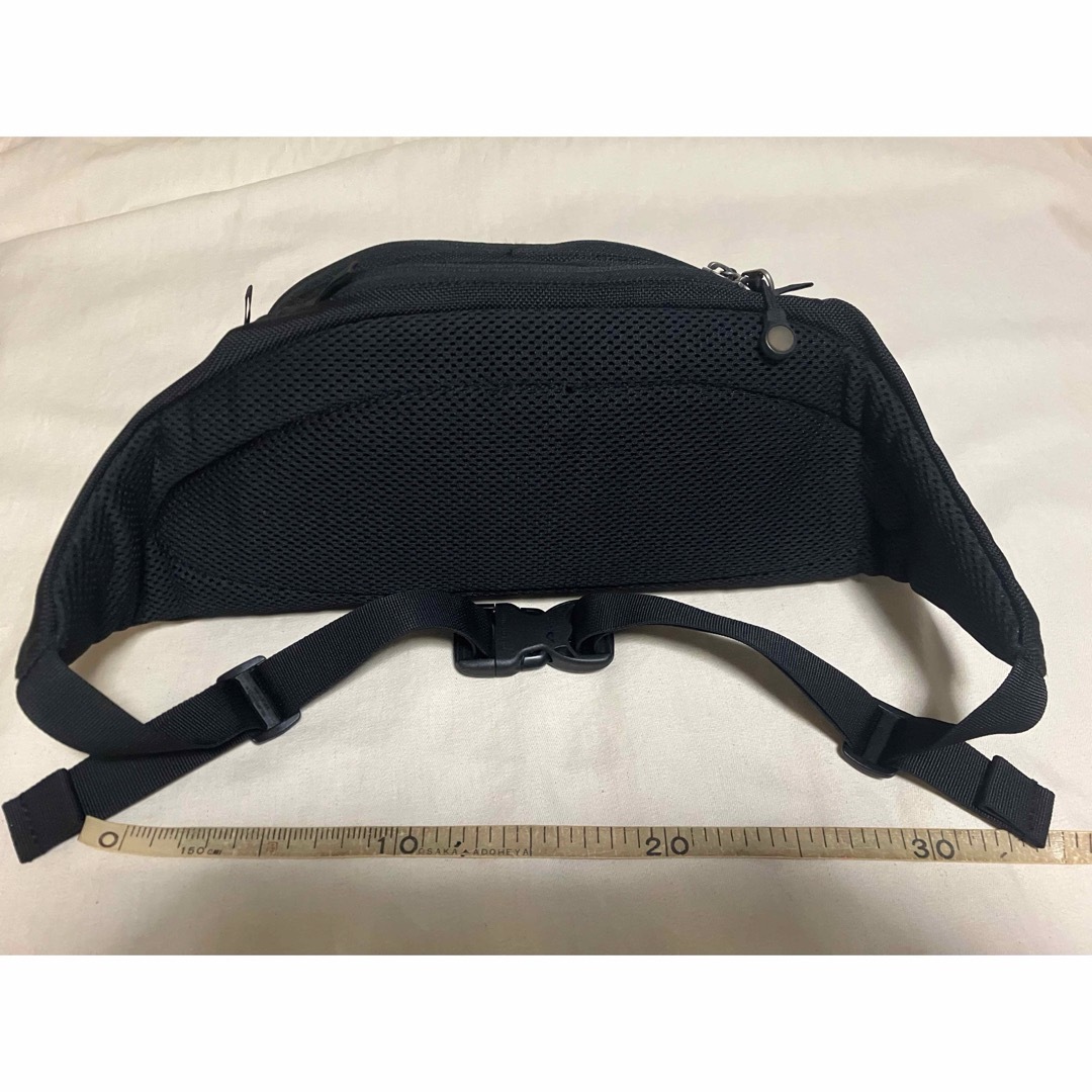 patagonia - 美品 patagonia ウエストバック ヒップパック 裏地 patagonia - 美品 patagonia ウエストバック ヒップパック 裏地