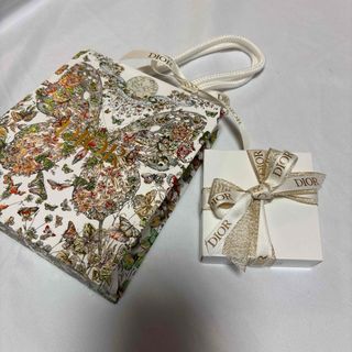 Dior(ミラー)のフリマアイテム一覧 Dior(ミラー)のフリマアイテム一覧