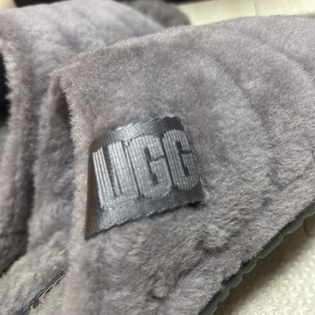 UGG☆フラッフ ユー 25cm アグ サンダル