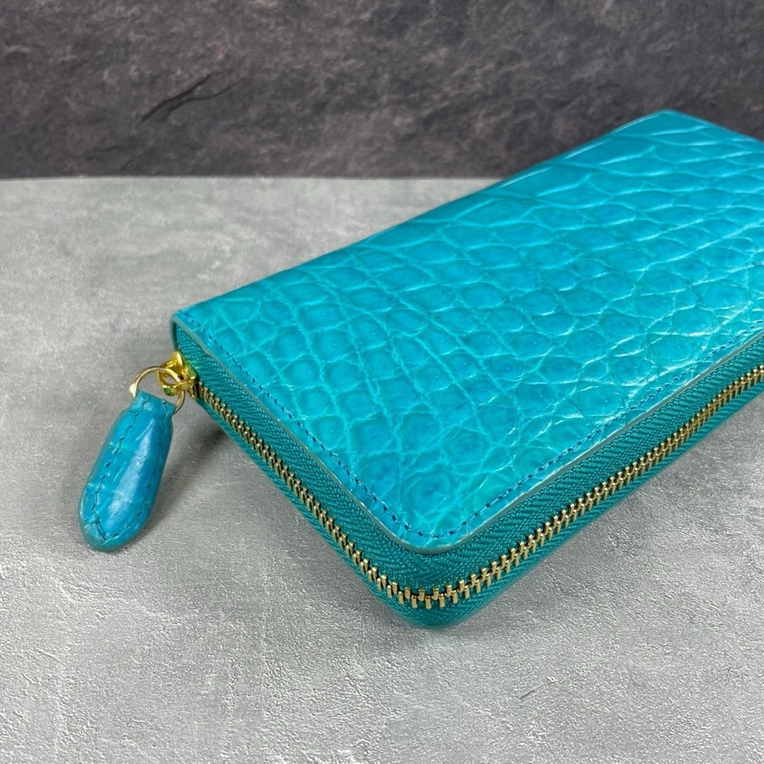 新入荷 クロコダイル 長財布 ターコイズ マット仕上げ 本革 ワニ革 新入荷 クロコダイル 長財布 ターコイズ マット仕上げ 本革 ワニ革