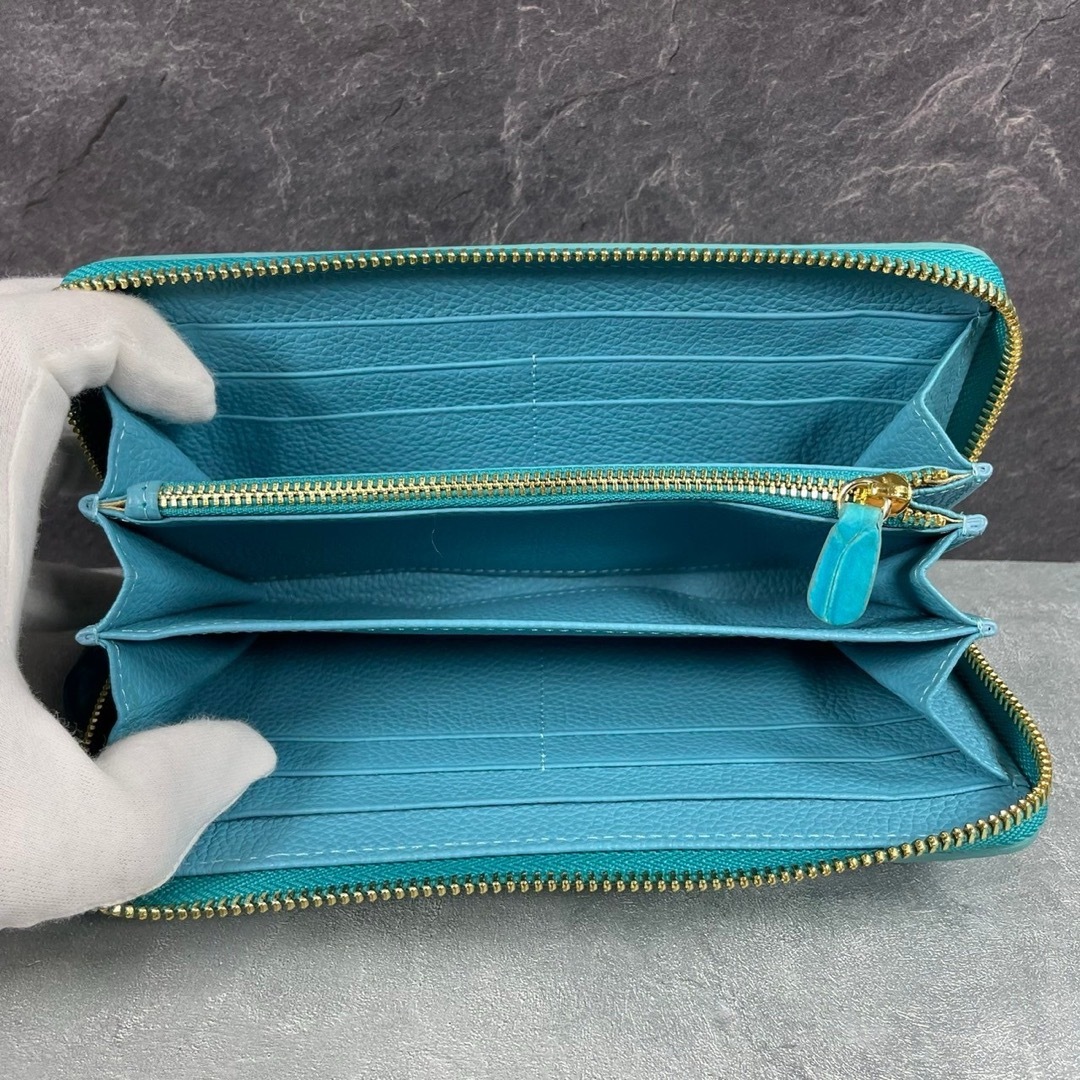 新入荷 クロコダイル 長財布 ターコイズ マット仕上げ 本革 ワニ革 新入荷 クロコダイル 長財布 ターコイズ マット仕上げ 本革 ワニ革