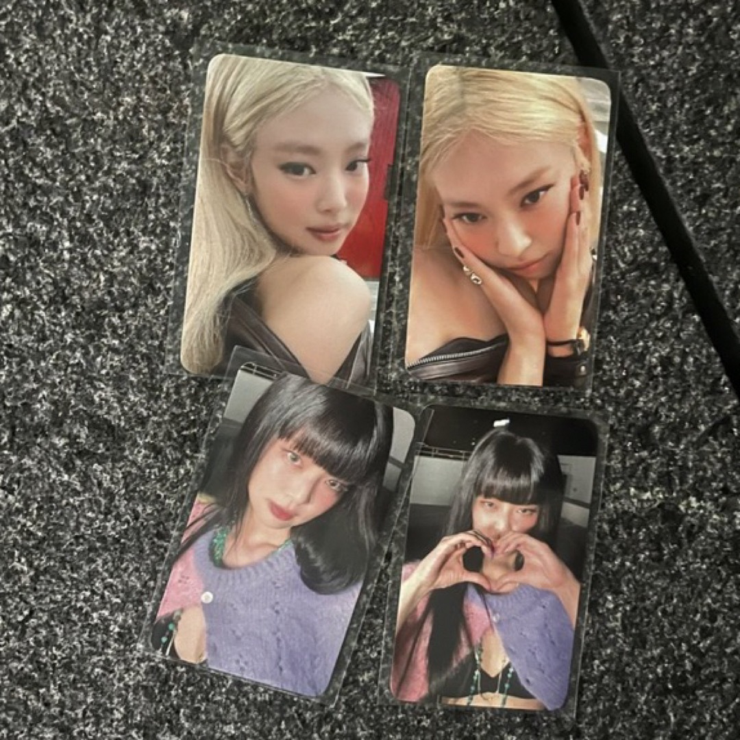 BLACKPINK ジェニ ソロ MANTRA サノク トレカ セット 4枚 BLACKPINK ジェニ ソロ MANTRA サノク トレカ セット 4枚
