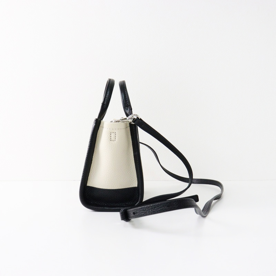 MARC JACOBS - 美品 マークジェイコブス MARC JACOBS THE COLOR MARC JACOBS - 美品 マークジェイコブス MARC JACOBS THE COLOR