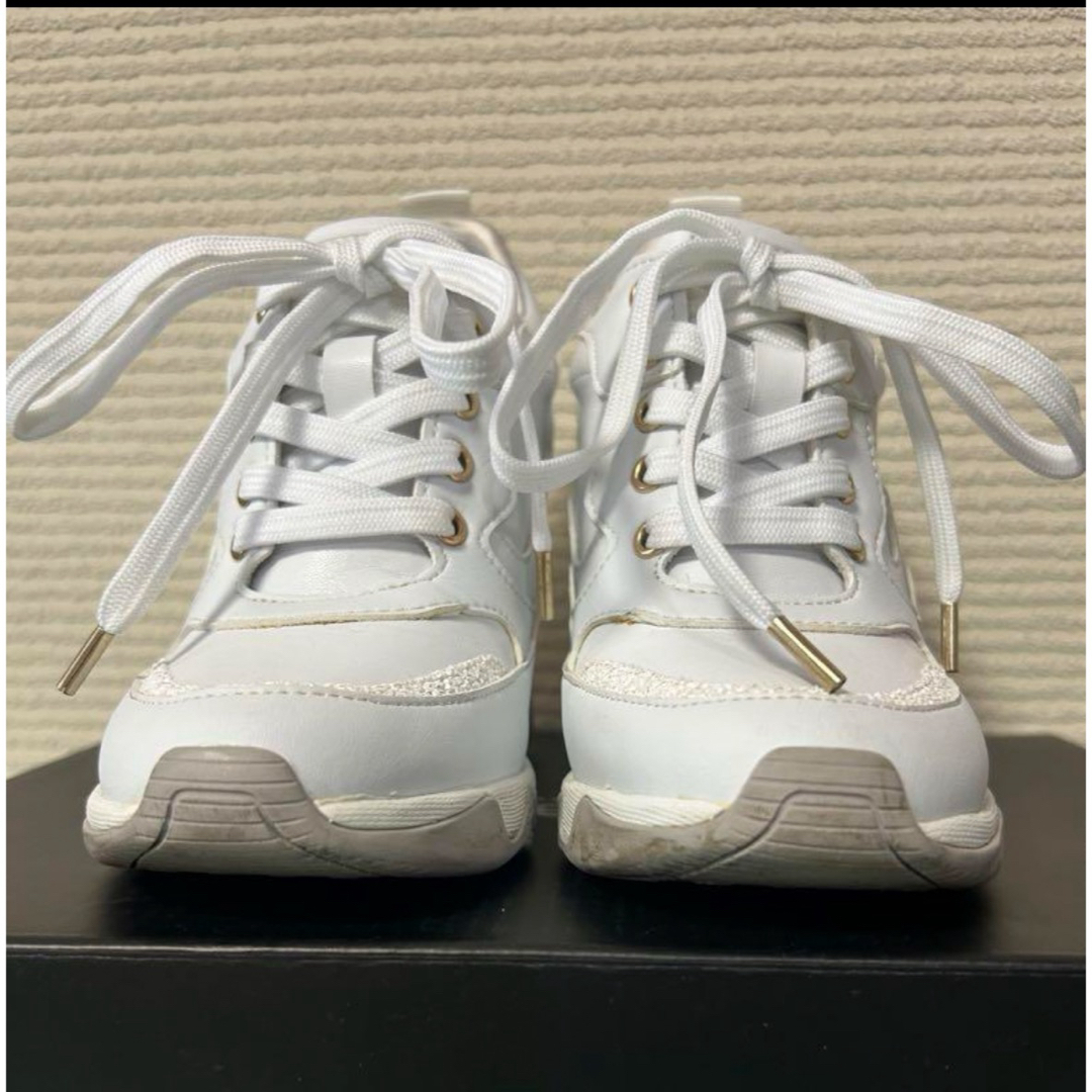DIANA - +diana ヒールアップスニーカー 厚底 グリッター DIANA - +diana ヒールアップスニーカー 厚底 グリッター