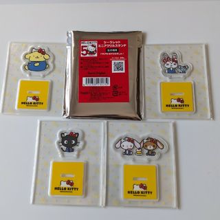 ハローキティ(ハローキティ)のHELLO KITTY 50th Anniversaryミニアクリルスタンド4種(キャラクターグッズ)