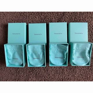Tiffany & Co.(ショップ袋)のフリマアイテム一覧 Tiffany & Co.(ショップ袋)のフリマアイテム一覧