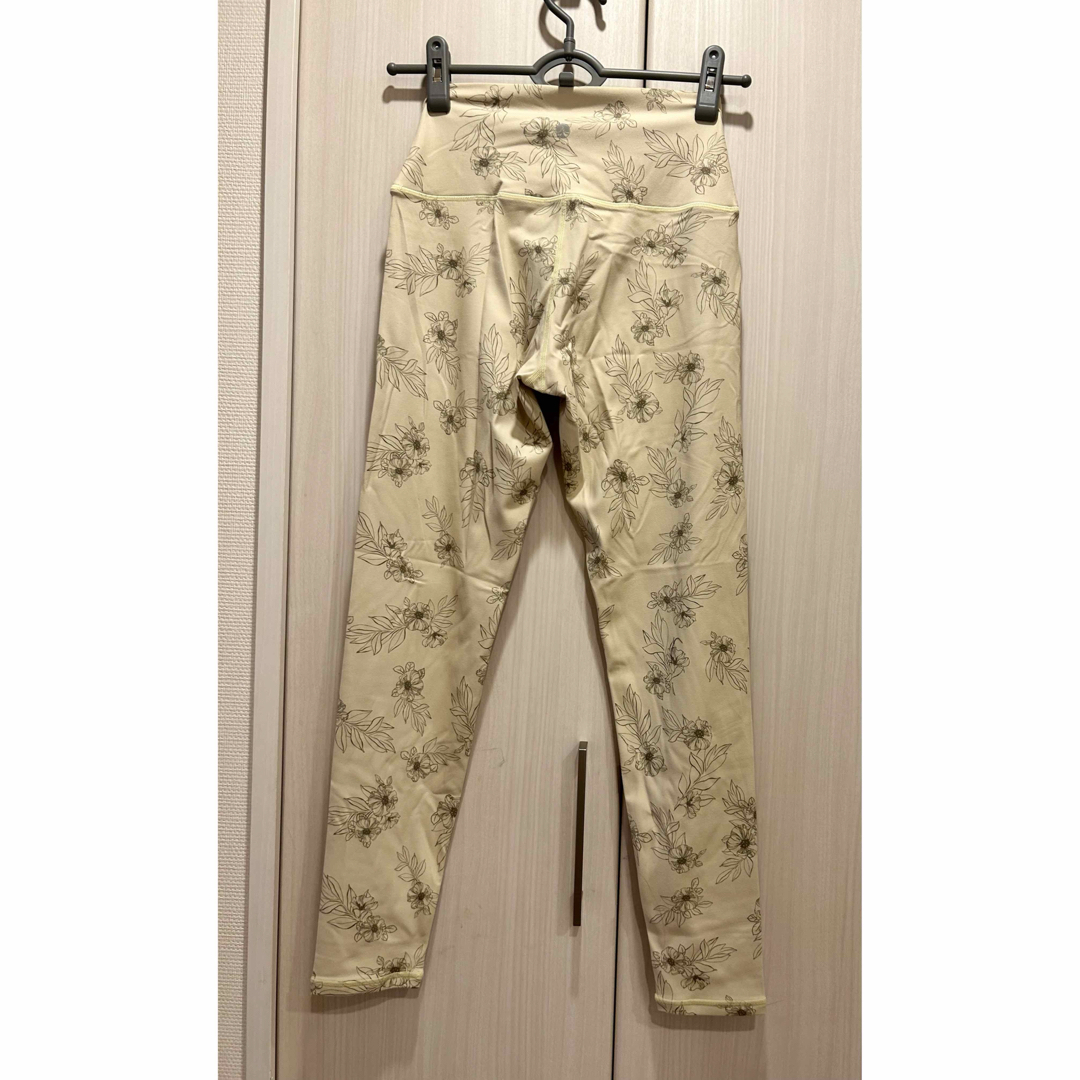 新品未使用】 【SUKALA】フラワープリント レギンス イエロー M 新品未使用】 【SUKALA】フラワープリント レギンス イエロー M