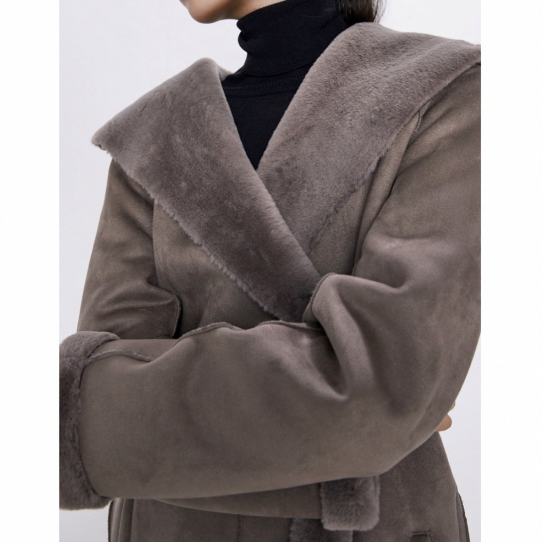 ZARA - ZARA フェイクファー リバーシブルコートの通販 by ふわ ZARA - ZARA フェイクファー リバーシブルコートの通販 by ふわ