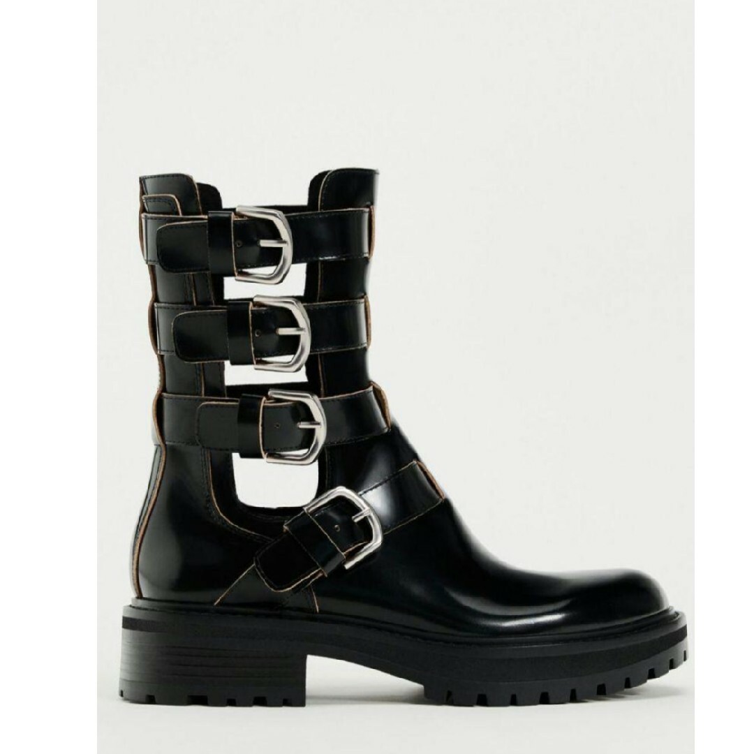 ZARA - バックルレザーカットアウトブーツ ZARA 24cmの通販 by ZARA - バックルレザーカットアウトブーツ ZARA 24cmの通販 by