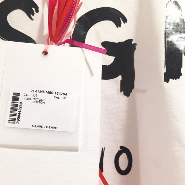 MSGM(エムエスジイエム)の新品未使用【MSGM】ロゴＴシャツ レディース M レディースのトップス(Tシャツ(半袖/袖なし))の商品写真