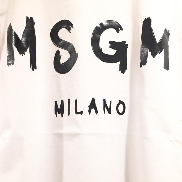 MSGM(エムエスジイエム)の新品未使用【MSGM】ロゴＴシャツ レディース M レディースのトップス(Tシャツ(半袖/袖なし))の商品写真