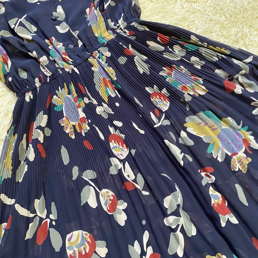 昭和レトロ 濃紺 花柄 金魚柄 ワンピース 総柄 シフォン 前開き 昭和レトロ 濃紺 花柄 金魚柄 ワンピース 総柄 シフォン 前開き