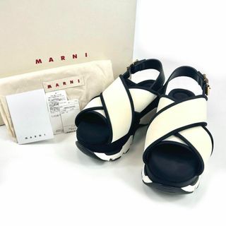 MARNI(サンダル ・ ブラック/黒色系)のフリマアイテム一覧 MARNI(サンダル ・ ブラック/黒色系)のフリマアイテム一覧