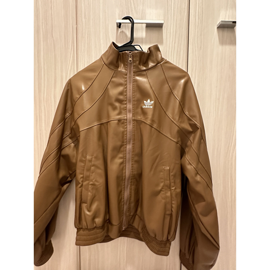 adidas Originals - adidas フェイクレザージャケットの通販 by adidas Originals - adidas フェイクレザージャケットの通販 by