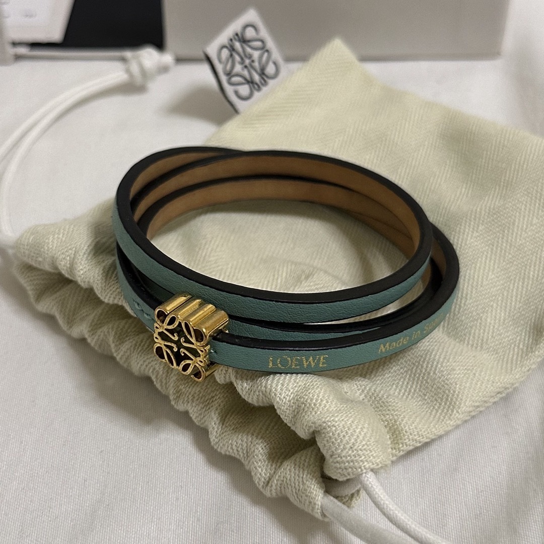 LOEWE ツイストバングル(カーフ) ブレスレット/バングル LOEWE ツイストバングル(カーフ) ブレスレット/バングル