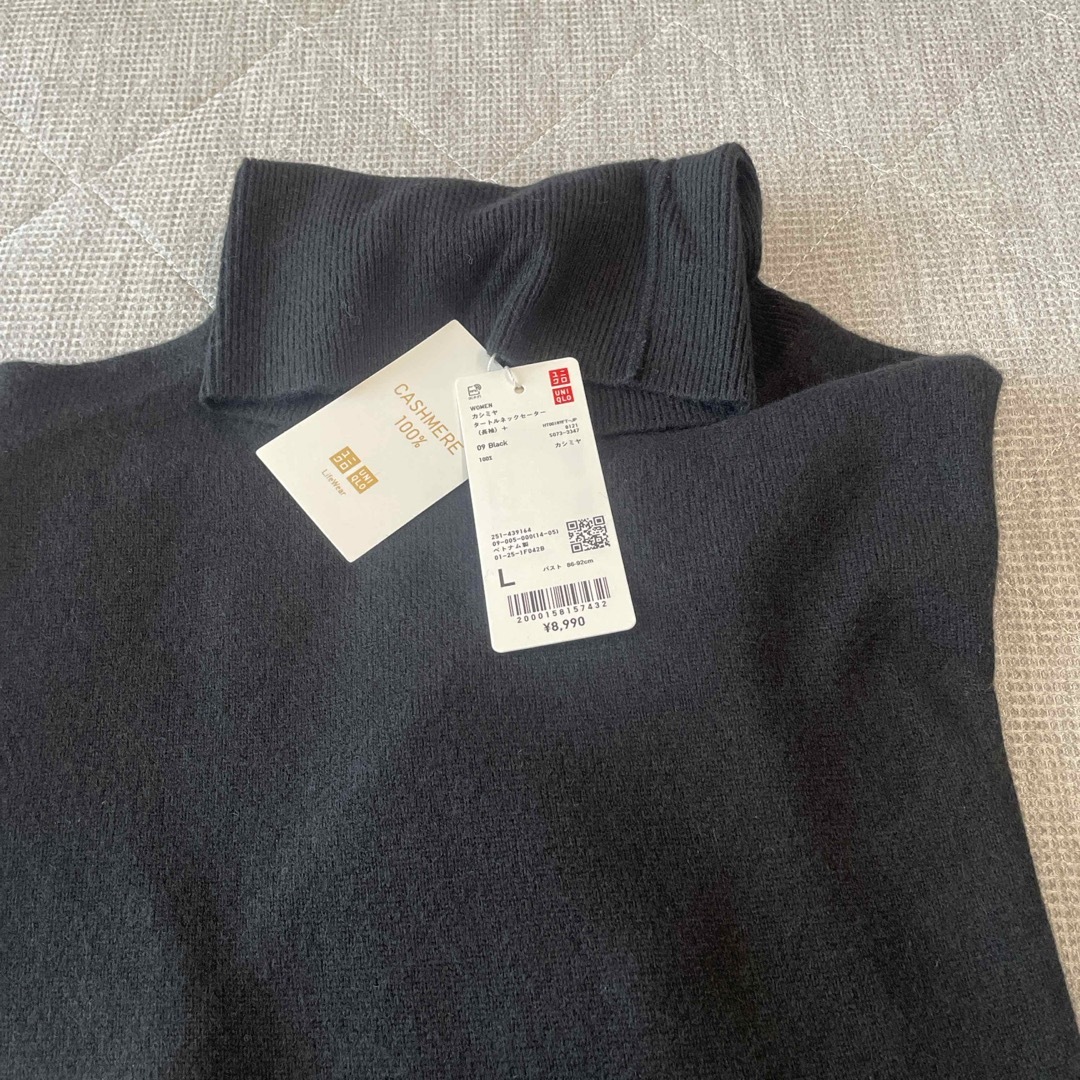 UNIQLO - UNIQLO カシミヤ タートルネックセーターの通販 by UNIQLO - UNIQLO カシミヤ タートルネックセーターの通販 by
