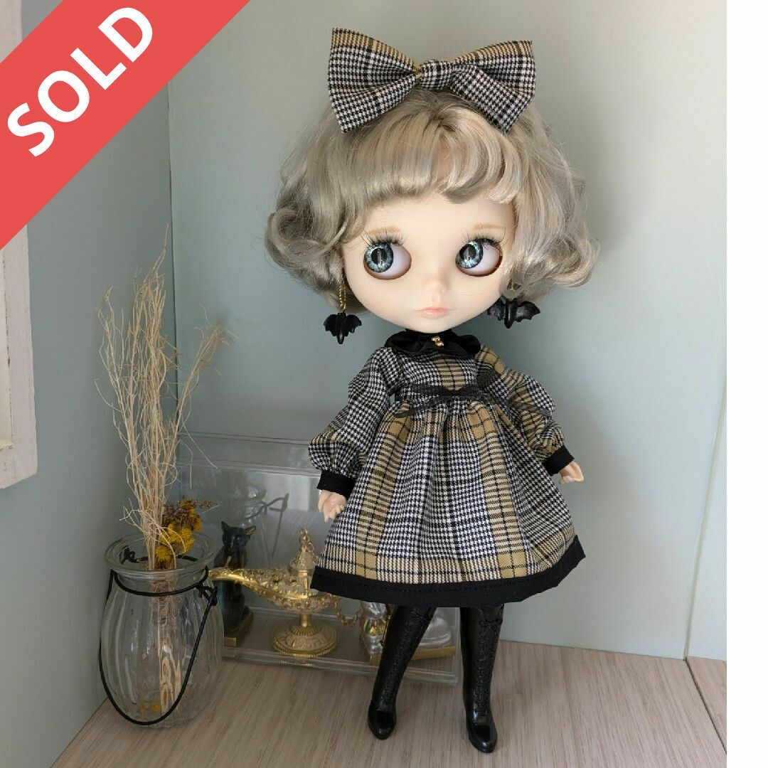ミディブライス「スマイリーワッフル」本体・スタンド付き ミディブライス「スマイリーワッフル」本体・スタンド付き