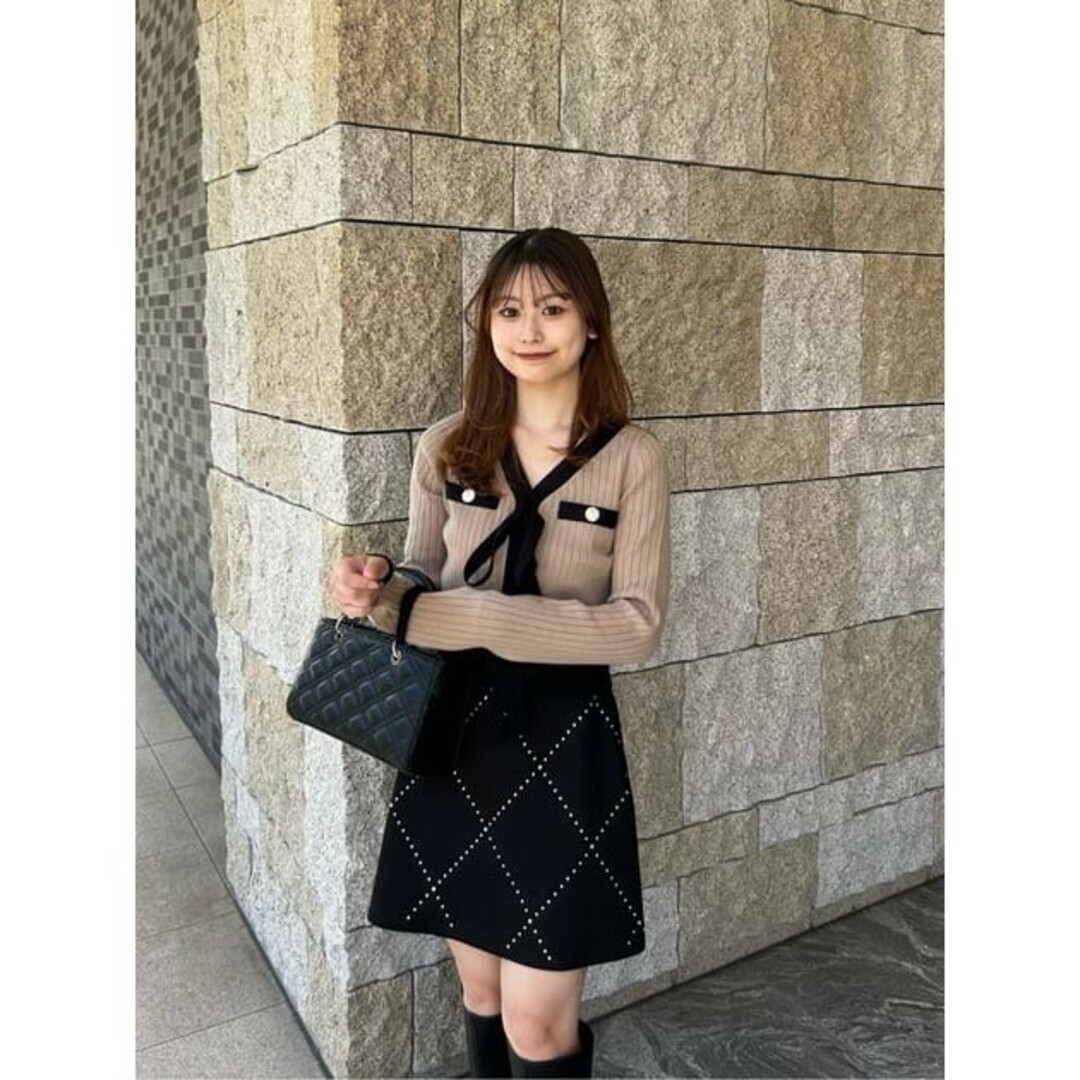 rienda - 新品 riendaラインストーンミニジャストウエストスコ rienda - 新品 riendaラインストーンミニジャストウエストスコ