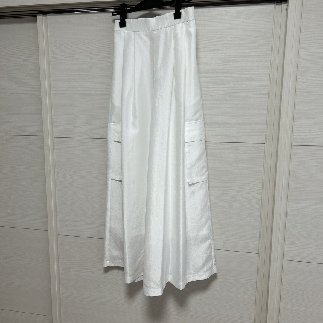 lig. ワイドカーゴパンツ 白 新品 lig. ワイドカーゴパンツ 白 新品