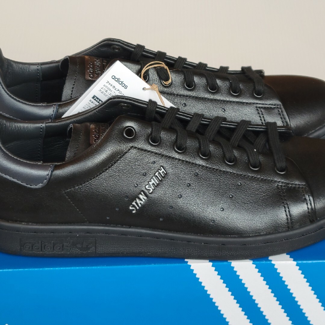 adidas(アディダス)の【完売】STAN SMITH LUX スタン スミス ラックス 黒 27.0新品 メンズの靴/シューズ(スニーカー)の商品写真