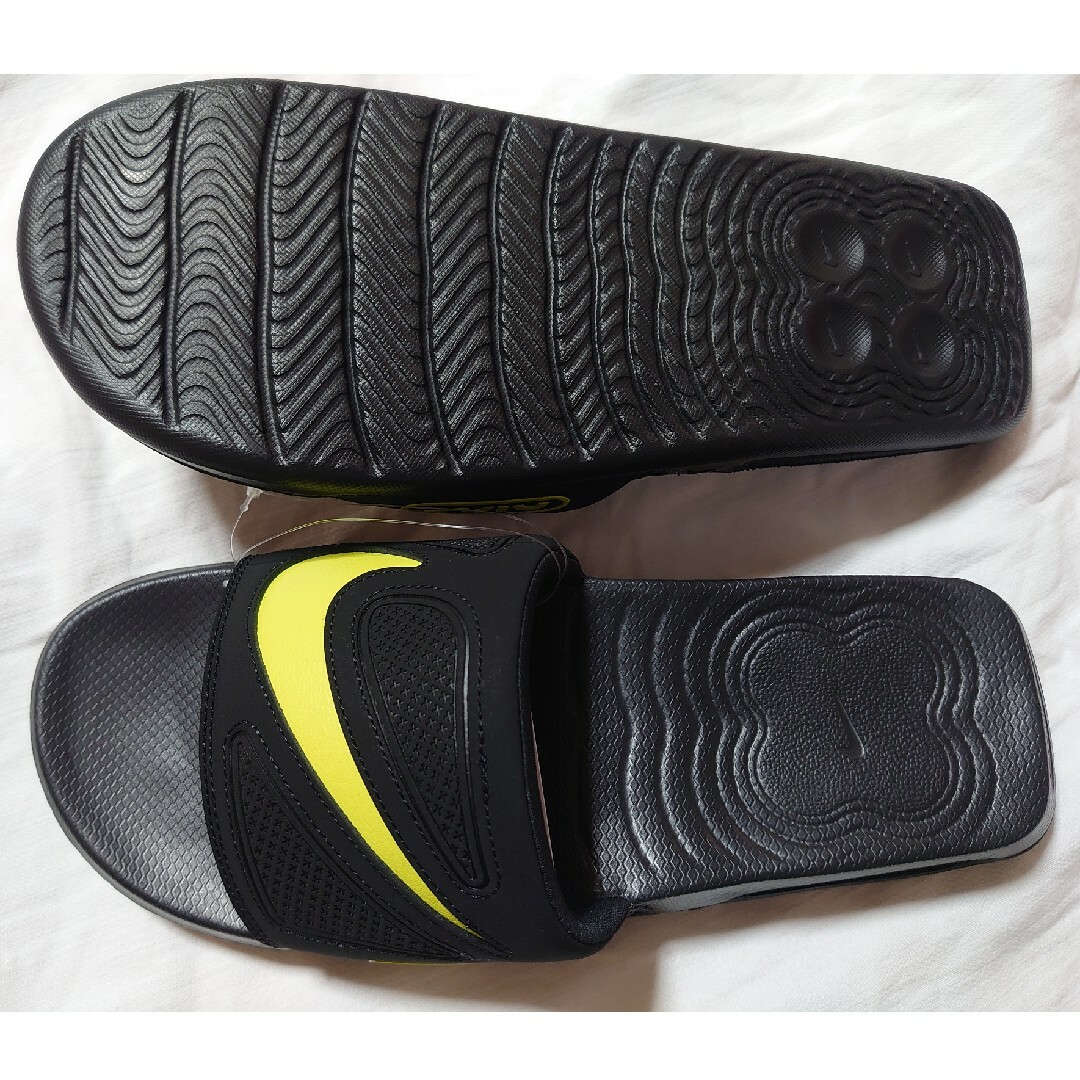 NIKE - ☆黒x蛍光イエロー!☆ナイキ☆エアマックスサンダル NIKE - ☆黒x蛍光イエロー!☆ナイキ☆エアマックスサンダル
