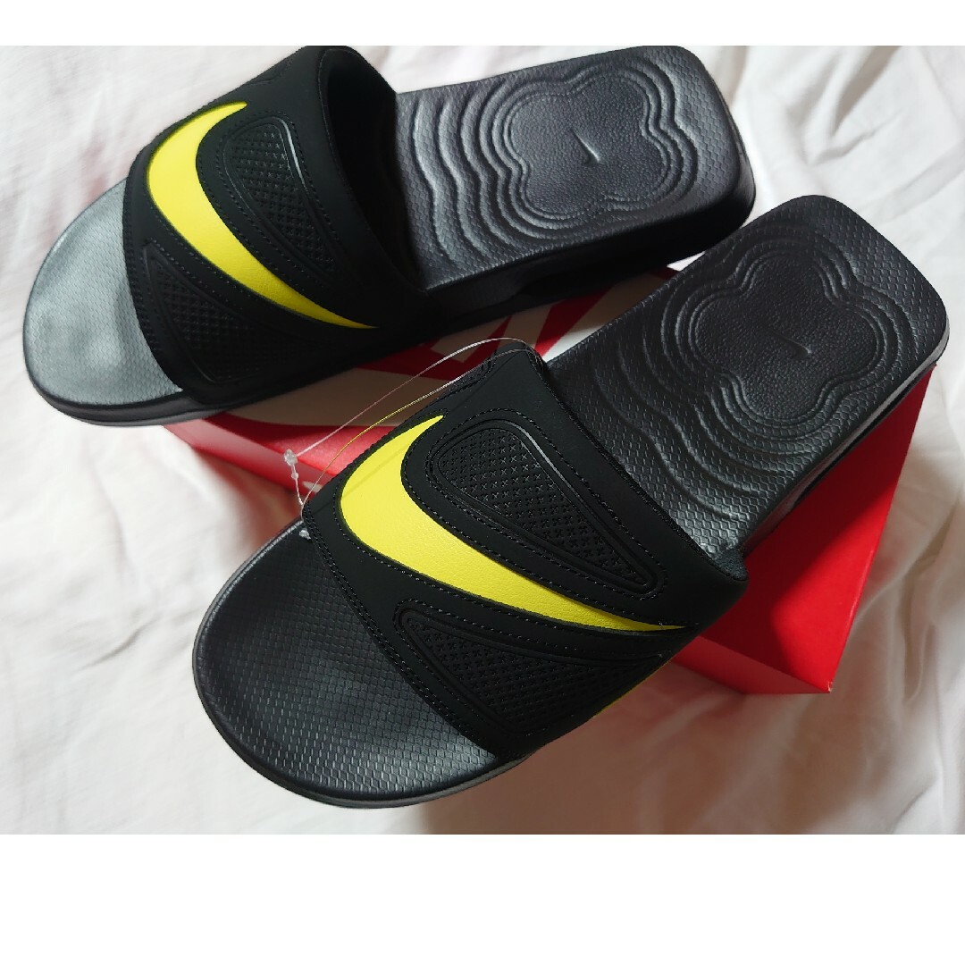 NIKE - ☆黒x蛍光イエロー!☆ナイキ☆エアマックスサンダル NIKE - ☆黒x蛍光イエロー!☆ナイキ☆エアマックスサンダル