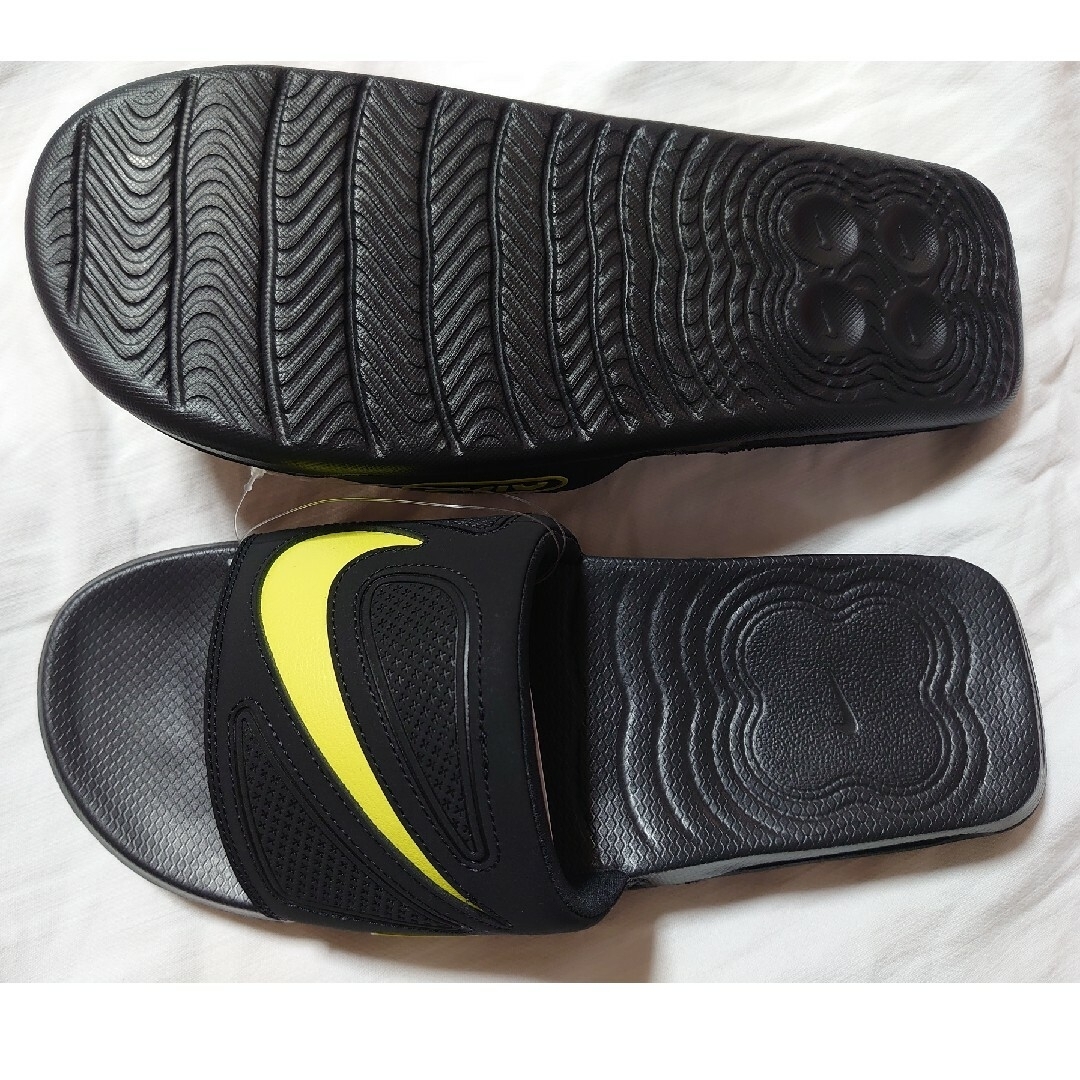 NIKE - ☆黒x蛍光イエロー!☆ナイキ☆エアマックスサンダル NIKE - ☆黒x蛍光イエロー!☆ナイキ☆エアマックスサンダル