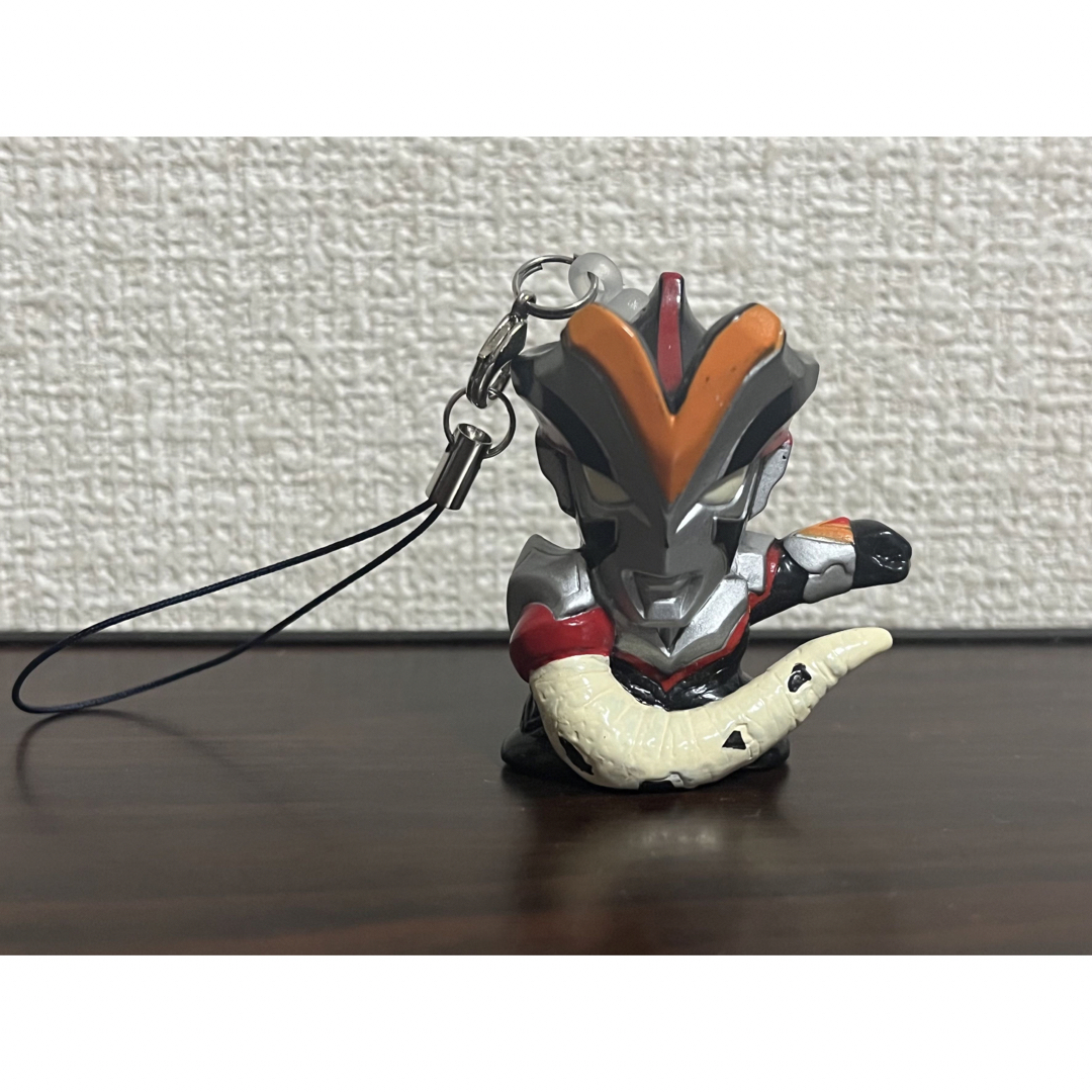 ウルトラマンビクトリー エレキングテイル 指人形 ストラップ ウルトラマンビクトリー エレキングテイル 指人形 ストラップ