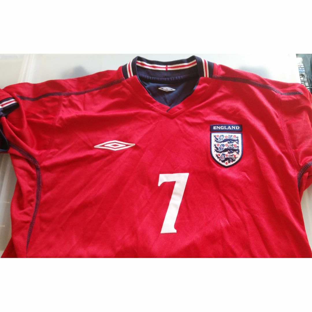 イングランド代表2002(A)レプリカ ベッカム#7 サイズ:M 未着用 イングランド代表2002(A)レプリカ ベッカム#7 サイズ:M 未着用