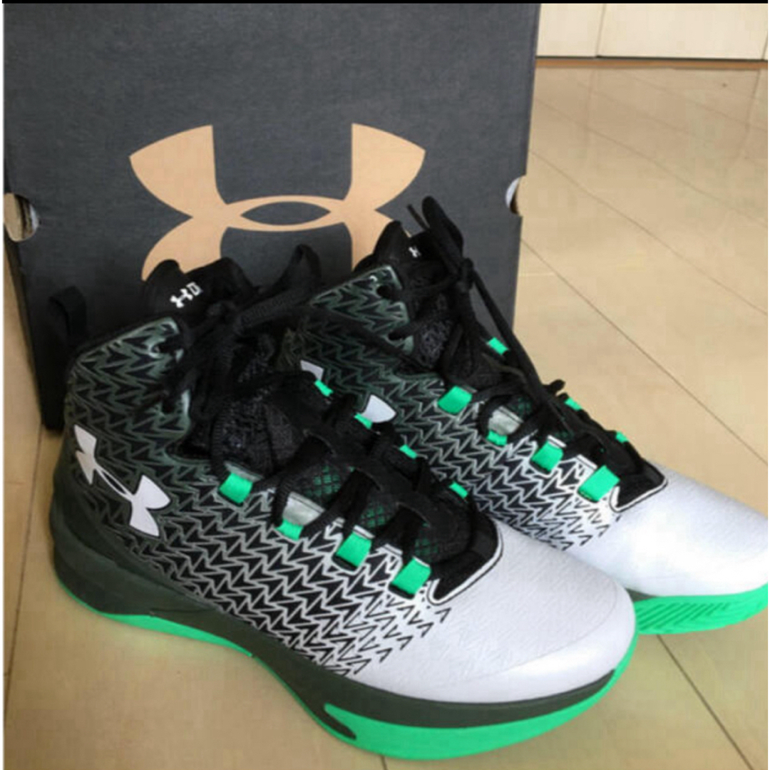 UNDER ARMOUR - アンダーアーマー バッシュ 25cmの通販 by UNDER ARMOUR - アンダーアーマー バッシュ 25cmの通販 by