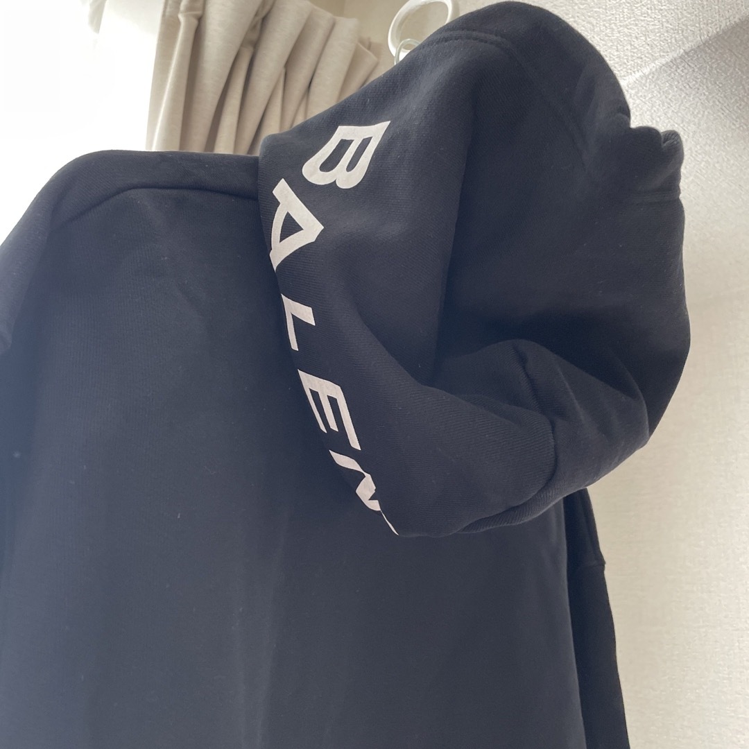 BALENCIAGA】スウェットパーカー BALENCIAGA】スウェットパーカー