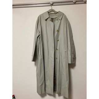 バーバリー(BURBERRY)のバーバリー　コート(トレンチコート)