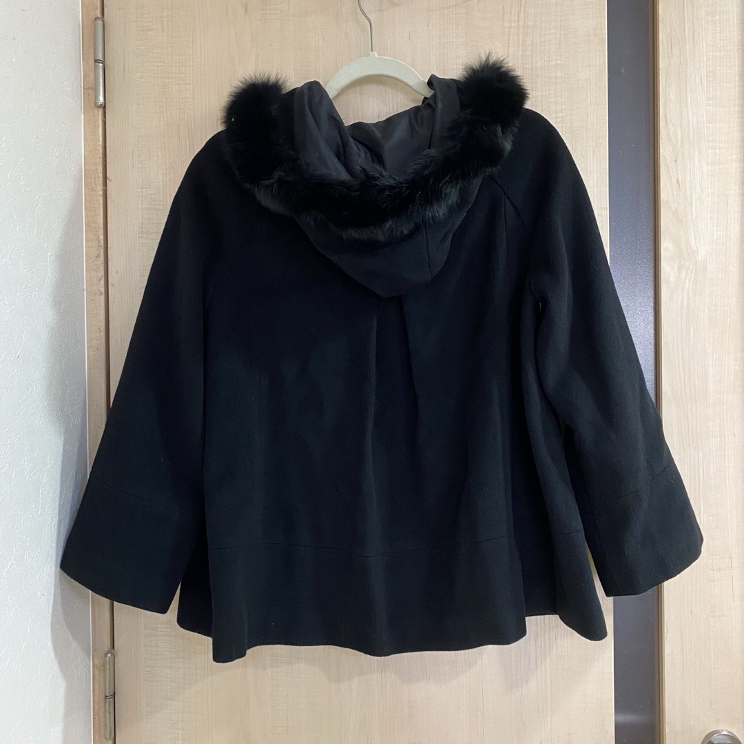 LAISSE PASSE - LAISSE PASSE 黒 ファー付きAラインウールコート LAISSE PASSE - LAISSE PASSE 黒 ファー付きAラインウールコート