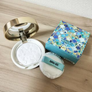 ANNA SUI - 新品未開封 アナスイ キティコラボ ルース フェイス パウダー(ミニ) 300の通販 by プロフ必読|アナスイならラクマ ANNA SUI - 新品未開封 アナスイ キティコラボ ルース フェイス パウダー(ミニ) 300の通販 by プロフ必読|アナスイならラクマ