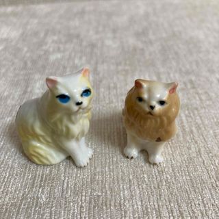 BONE CHINA ボーンチャイナ　猫　置物　オブジェ　アンティーク