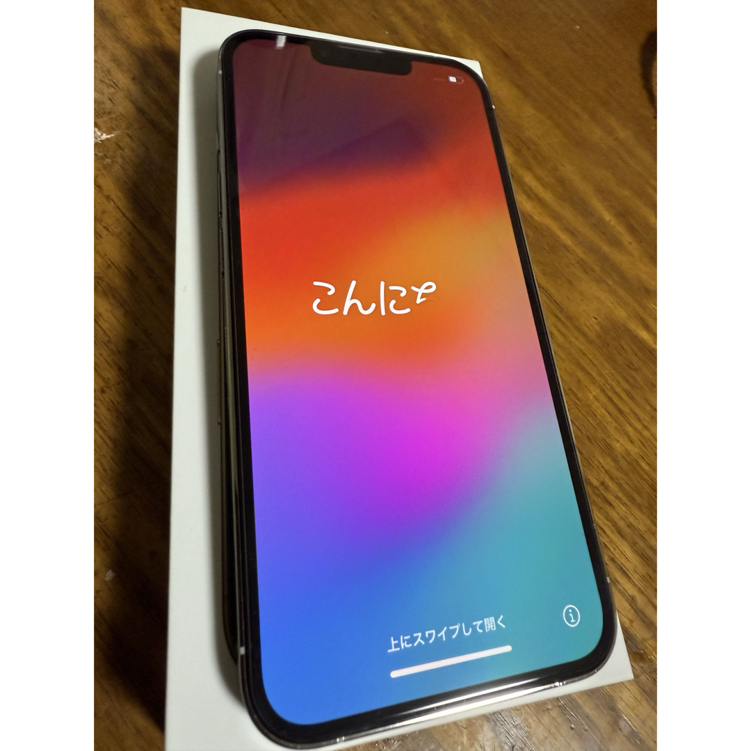新品 iPhone SE 第2世代 (SE2) ホワイト 128GB au 新品 iPhone SE 第2世代 (SE2) ホワイト 128GB au