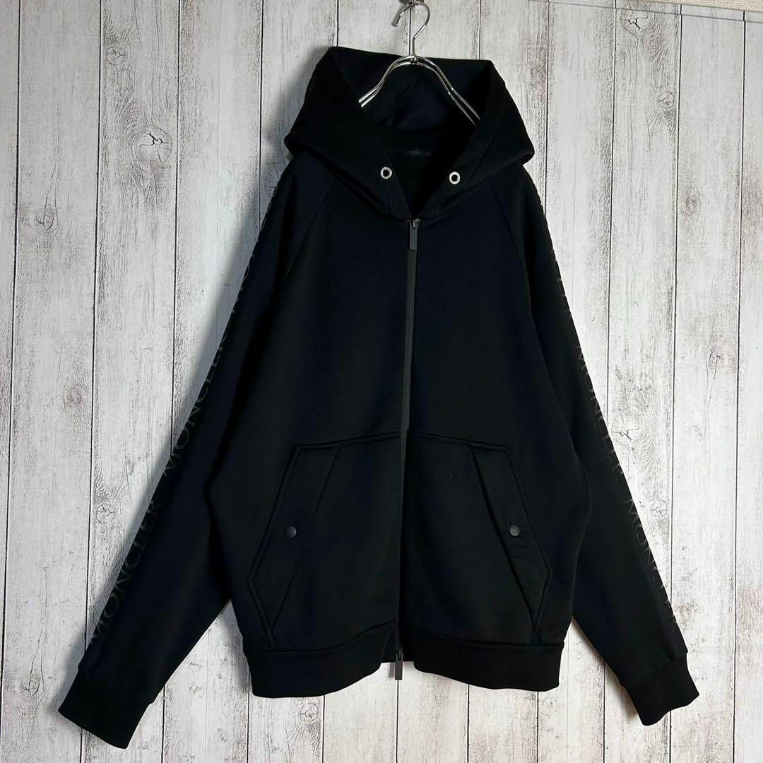 MONCLER - 【希少モデル】モンクレール☆袖ロゴ入りフルジップ MONCLER - 【希少モデル】モンクレール☆袖ロゴ入りフルジップ