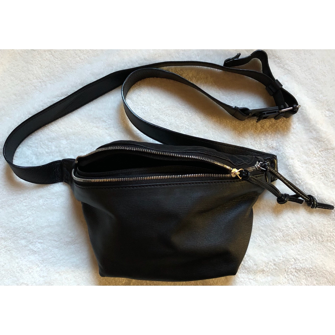 ed robert judson MAGIC ZIP WAIST POUCH 黒 ed robert judson MAGIC ZIP WAIST POUCH 黒
