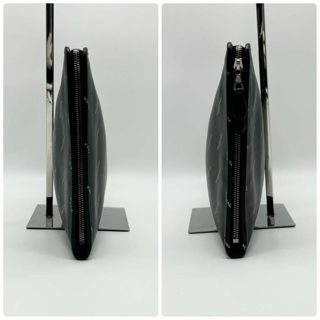 BALENCIAGA - 【極美品・付属品付き✨】バレンシアガ クラッチ BALENCIAGA - 【極美品・付属品付き✨】バレンシアガ クラッチ