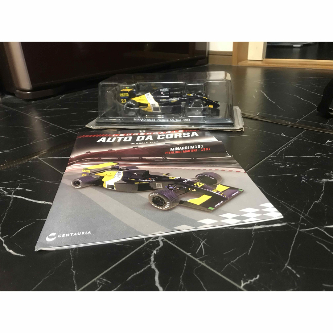 日本未発売 ビッグスケールF1 ミナルディフェラーリ M191 1/24の 日本未発売 ビッグスケールF1 ミナルディフェラーリ M191 1/24の