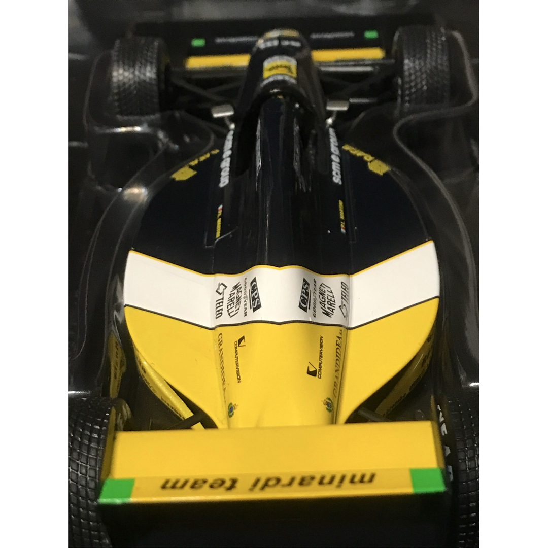 日本未発売 ビッグスケールF1 ミナルディフェラーリ M191 1/24の 日本未発売 ビッグスケールF1 ミナルディフェラーリ M191 1/24の