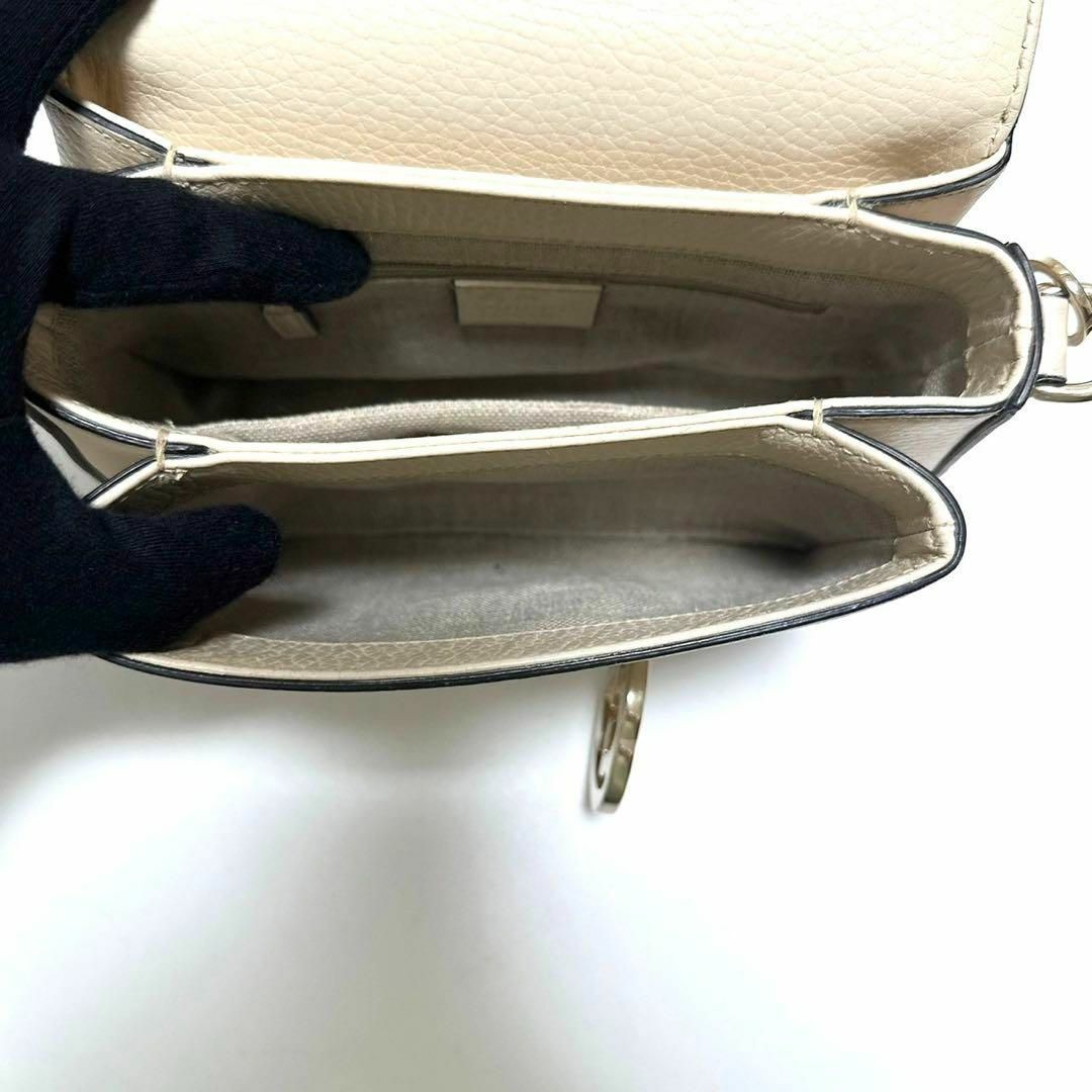GUCCI - e28【極美品】グッチ GGインターロッキング レザー GUCCI - e28【極美品】グッチ GGインターロッキング レザー
