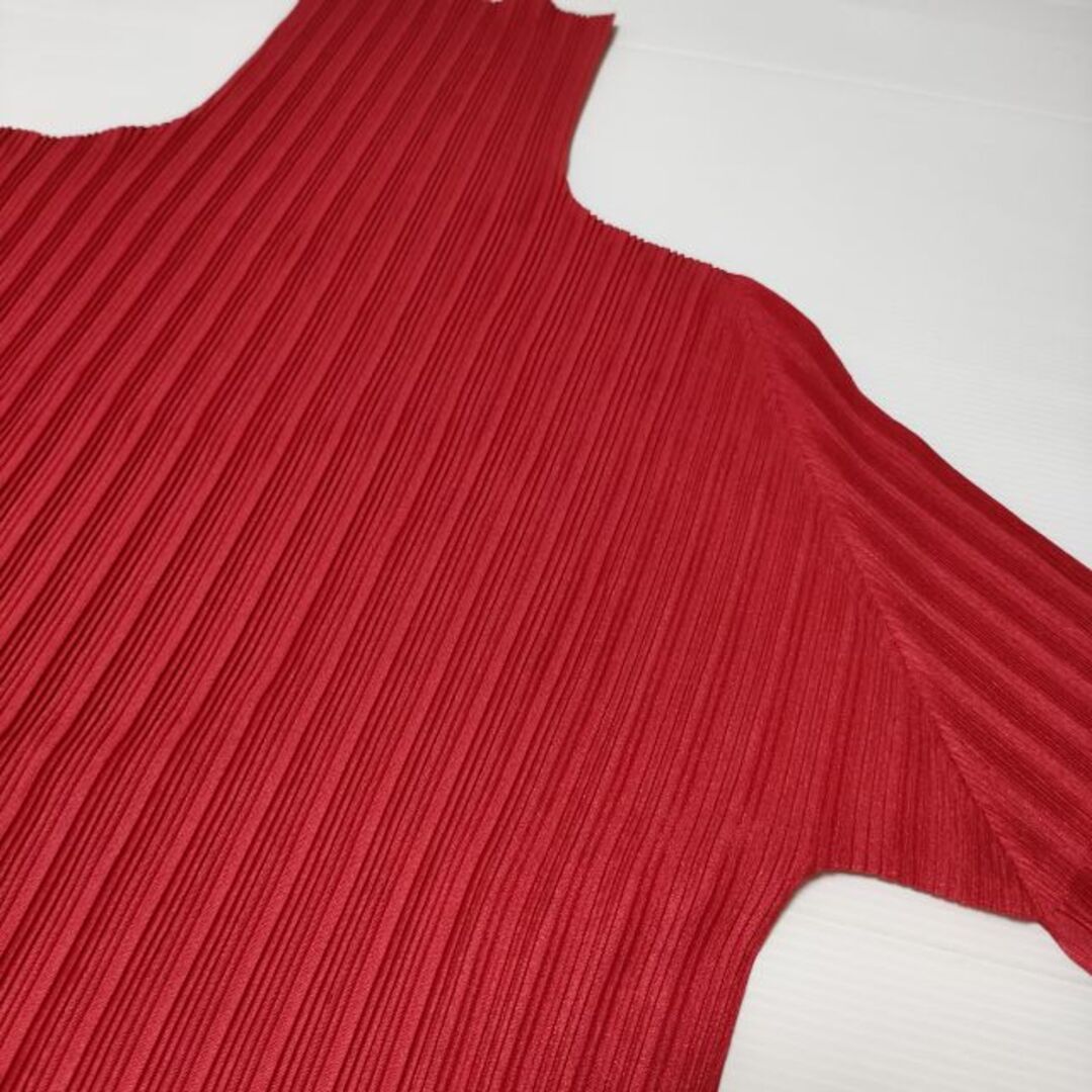 PLEATS PLEASE】ハイネック トップス - トップス PLEATS PLEASE】ハイネック トップス - トップス