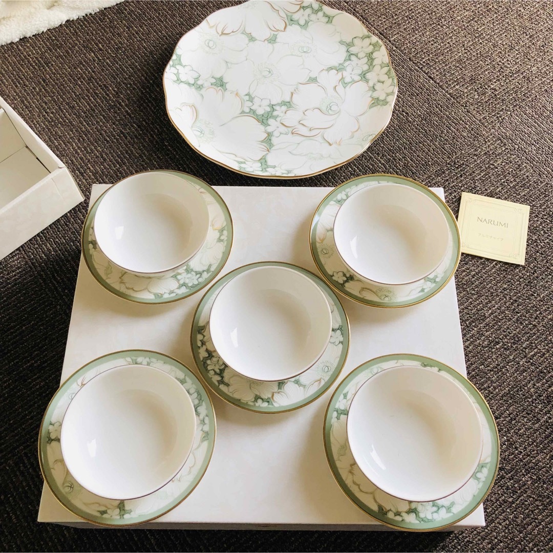NARUMI - 新品 ナルミ NARUMI 食器セット 11点 花柄 磁器 NARUMI - 新品 ナルミ NARUMI 食器セット 11点 花柄 磁器